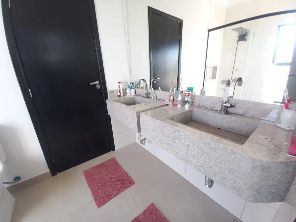 Imagem Linda Casa a venda no Condomínio Solar Do Bosque