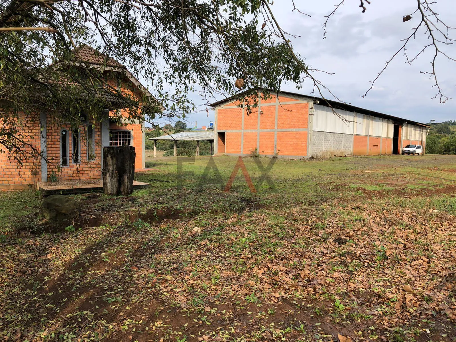 Imagem Barracão com escritório para locação 830.00 m , ATALAIA, GUARAPUAVA - PR