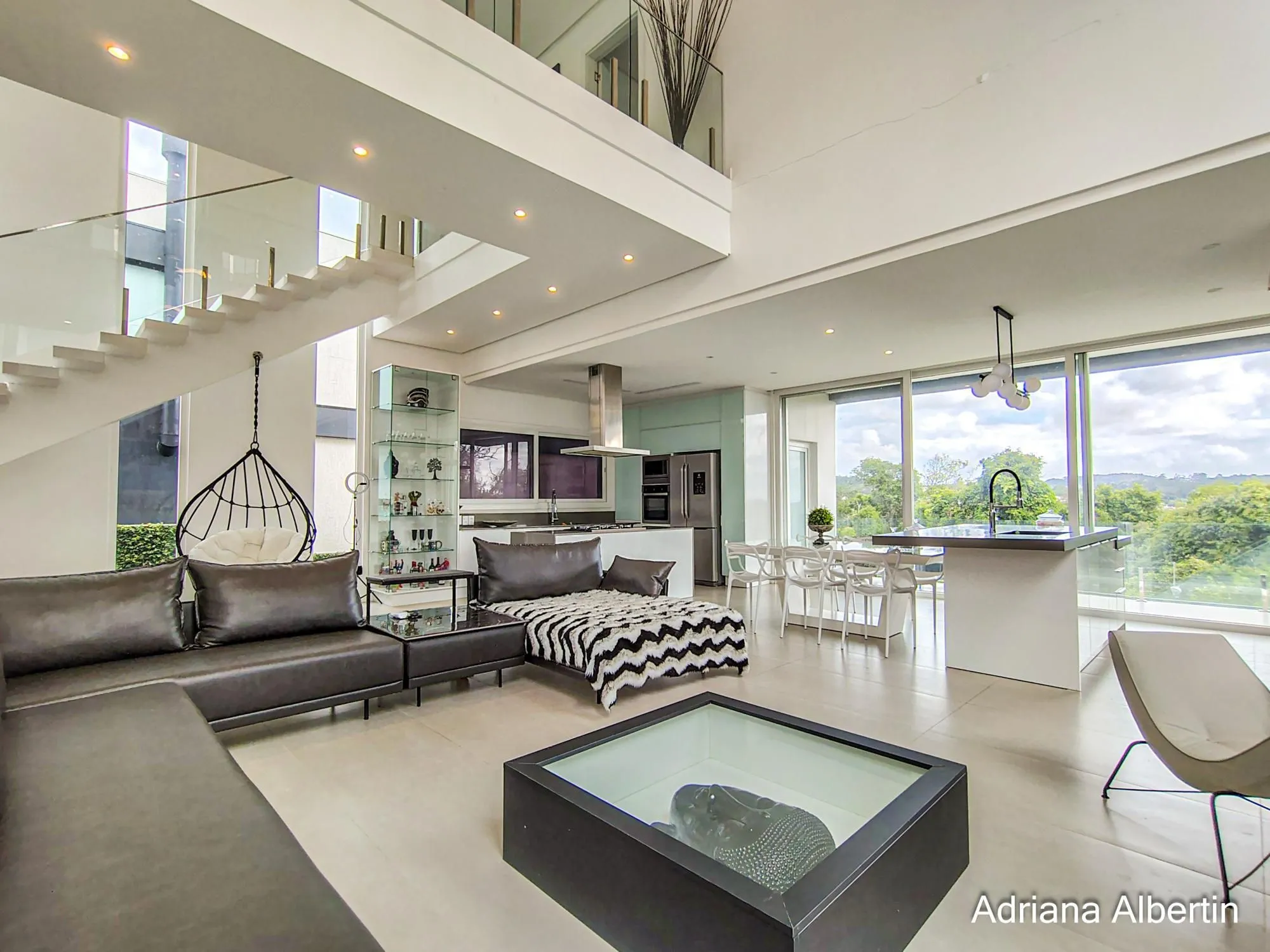 Imagem Casa em Condomínio Toscana - Alphaville - Porteira Fechada!!!