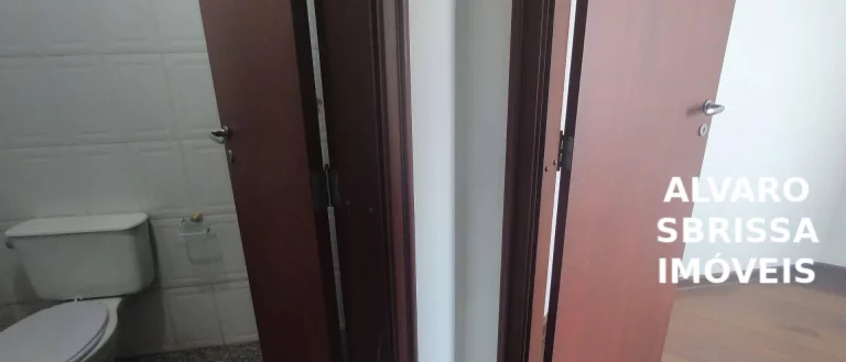 Imagem Apartamento com 4 vagas, 4 dormitórios sendo 2 suítes, todos com armários, portas balcões, venezianas automáticas e lindas vistas. 287m2. 1 por andar