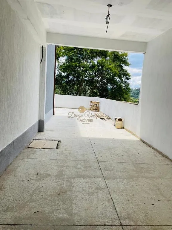 Imagem Apartamento para Venda em Teresópolis / RJ no bairro Cascata do Imbuí