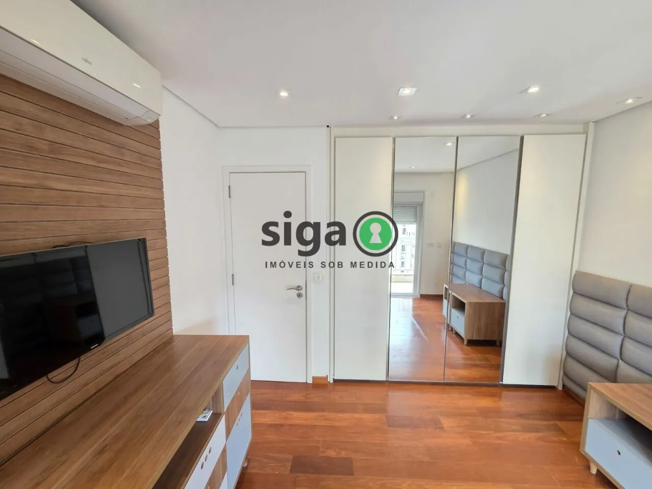 Imagem Apartamento Brooklin 134 m² 3 suítes pé direito duplo varanda gourmet churrasqueira