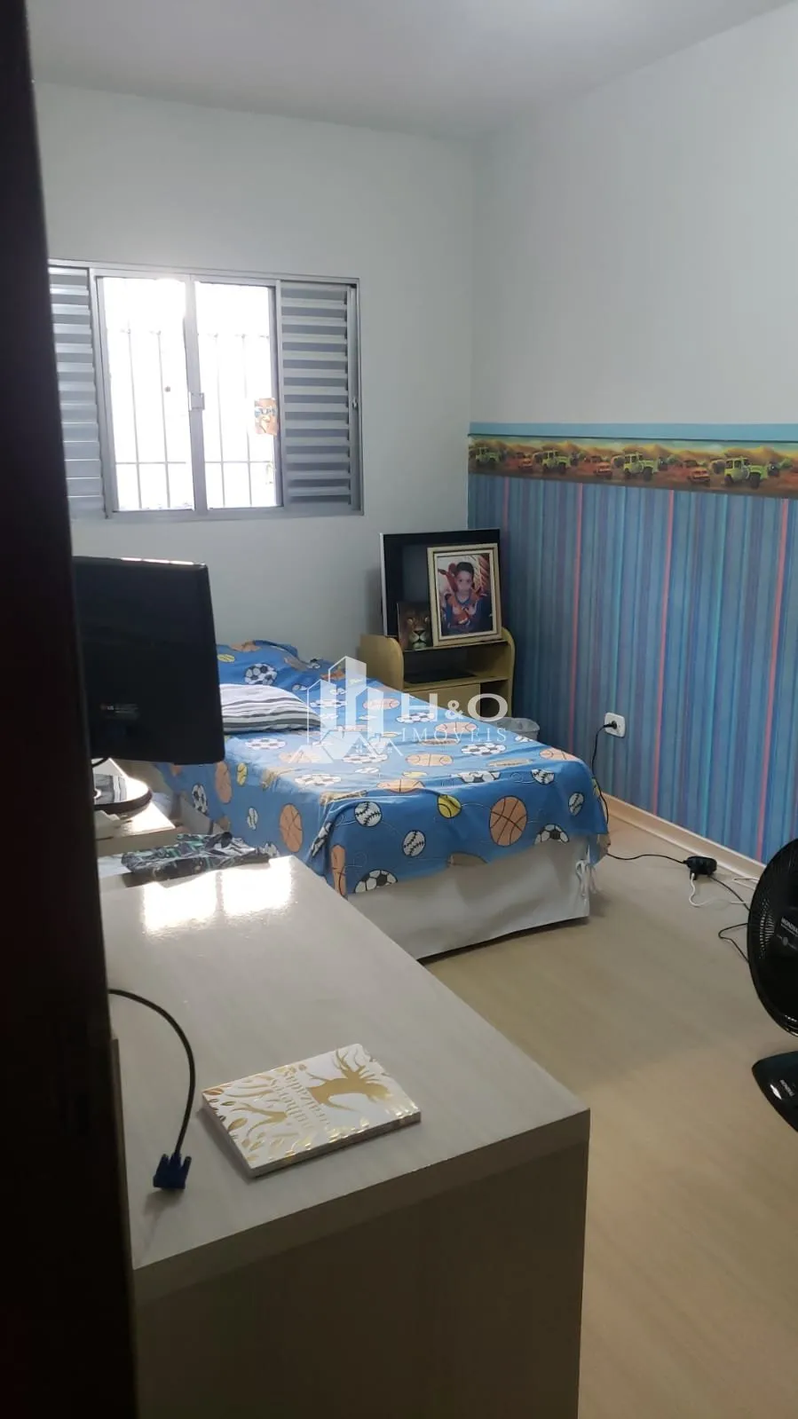 Imagem Sobrado à Venda - Próximo ao Metrô Guilhermina | Rua Tranquila | 142m² | 3 Dormitórios