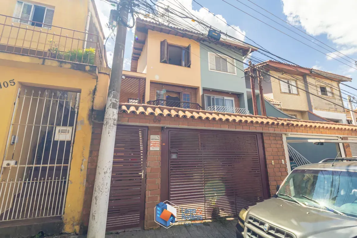Imagem Sobrado para venda em Vila Romero com 3 quartos, sendo 1 suíte, 177m²