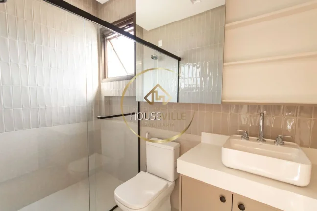 Imagem Casa Sobrado, 4 Dormitórios( 4 suíte), 325m², Condomínio Alphaville, Sjc.