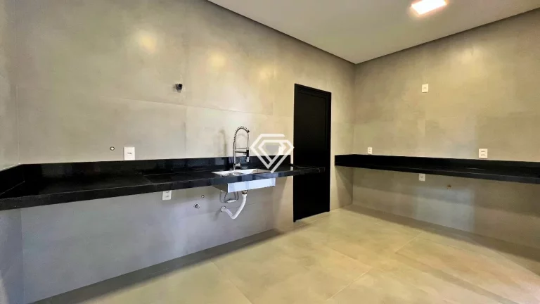 Imagem Casa 3 Suítes + Escritório, 204 m² c/ lazer na 505 Sul
