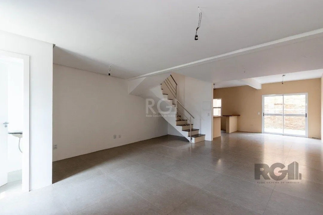 Imagem Casa para Venda - 178m², 3 dormitórios, sendo 1 suites, 2 vagas - Aberta dos Morros