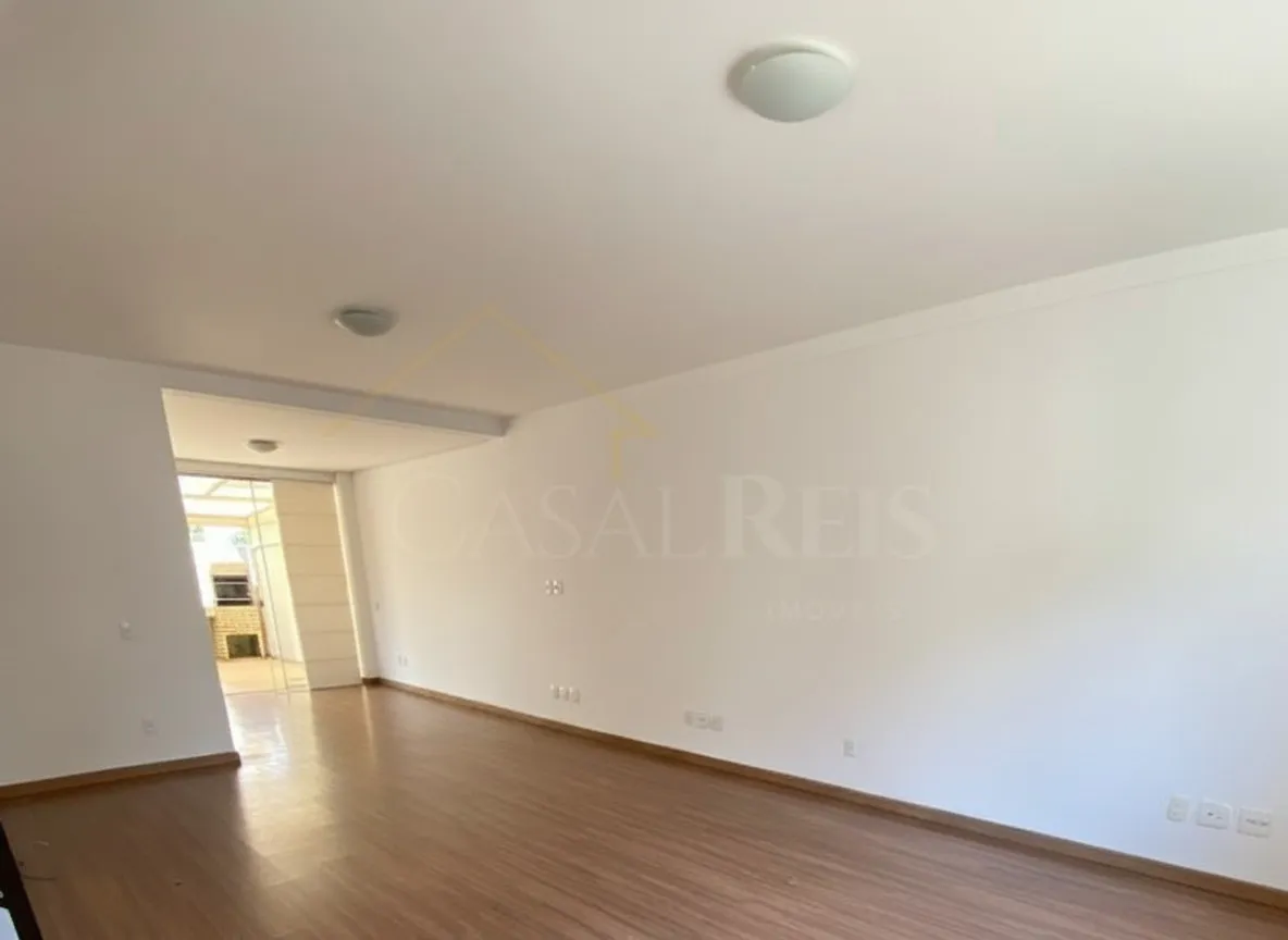 Imagem Casa 3 quartos à venda em Parque Primavera, Poços de Caldas