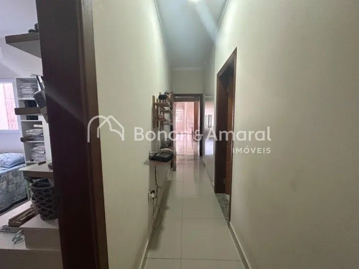 Imagem Casa com 196m² , 3 suítes, 5 banheiros, 4 vagas de garagem no Condomínio Campos do conde I Paulínia