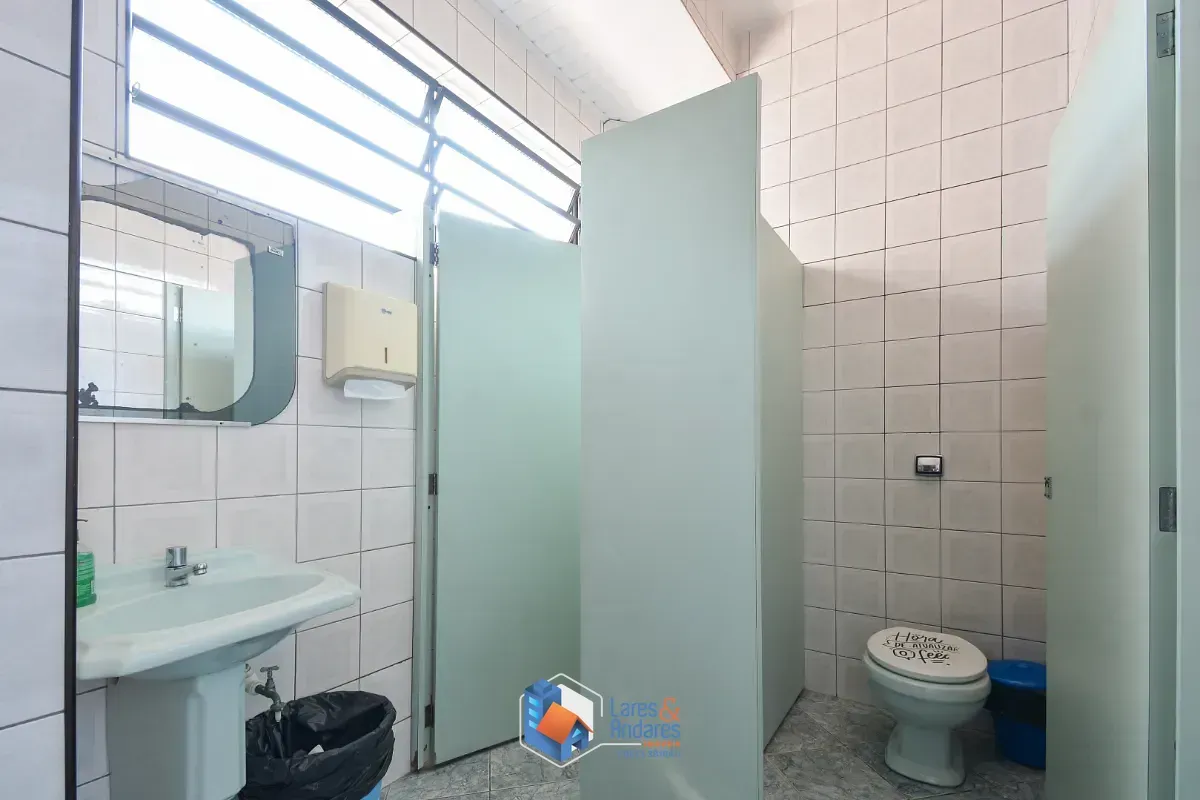 Imagem Casa comercial para venda em Paraíso, 750m²