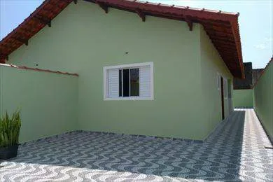 Imagem Casa com 2 Quartos à Venda, 80 m² em Mongaguá