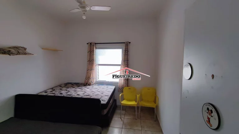 Imagem Kitnet com 1 dormitório à venda, 20 m² por R$ 185.000,00 - Canto do Forte - Praia Grande/SP