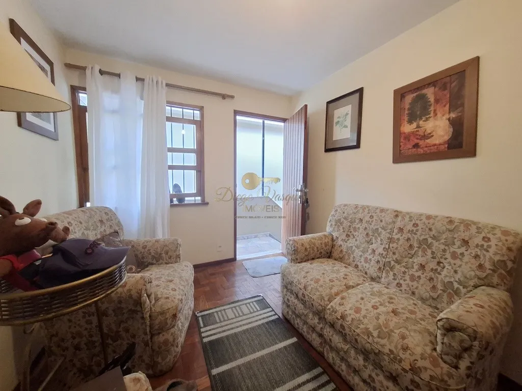 Imagem Casa para Venda em Teresópolis / RJ no bairro Vale do Paraíso