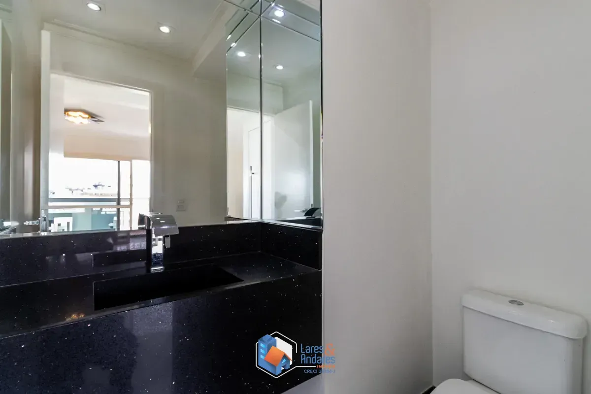 Imagem Apartamento para venda em Moema com 3 quartos, sendo 3 suítes, 150m²