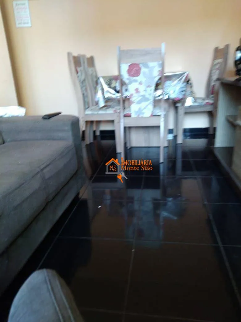 Imagem Apartamento com 2 dormitórios à venda, 74 m² por R$ 250.000,00 - Jardim Iporanga - Guarulhos/SP