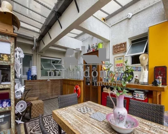 Imagem Apartamento Garden, estilo casa térrea, no coração da Vila Madalena.