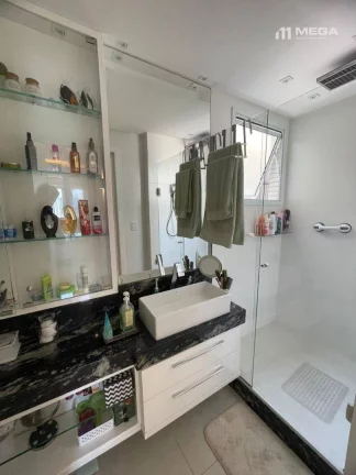 Imagem Apartamento com 3 dormitórios à venda, 130 m² por R$ 2.150.000,00 - Praia da Costa - Vila Velha/ES