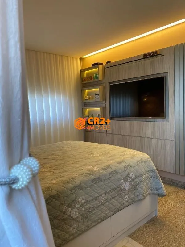 Imagem Apartamento a Venda 290m² com 3 Quartos, 3 Suítes, escritório e Dce no bairro Pi
