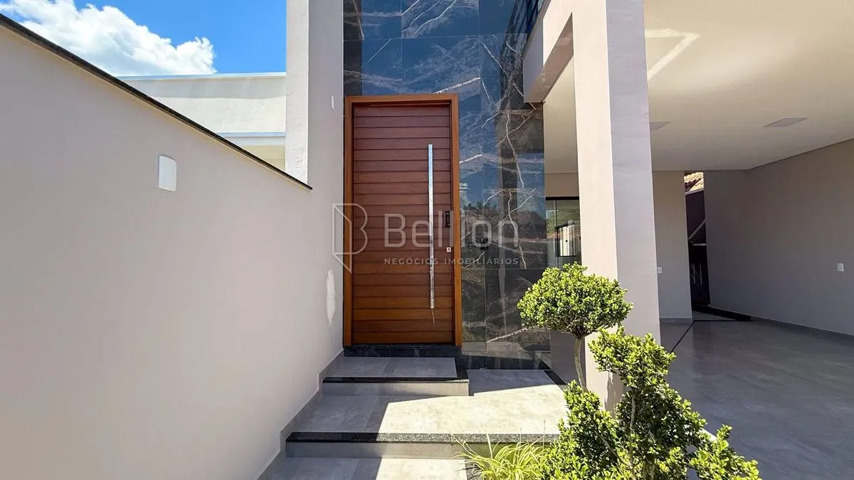 Imagem Sobrado com suíte e piscina no bairro Quintino - Timbó