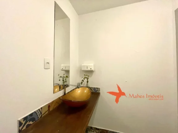 Imagem Casa para locação em Pinheiros, São Paulo-SP: 5 quartos, 5 salas, 2 banheiros, 2 vagas de garagem, 190m de área.