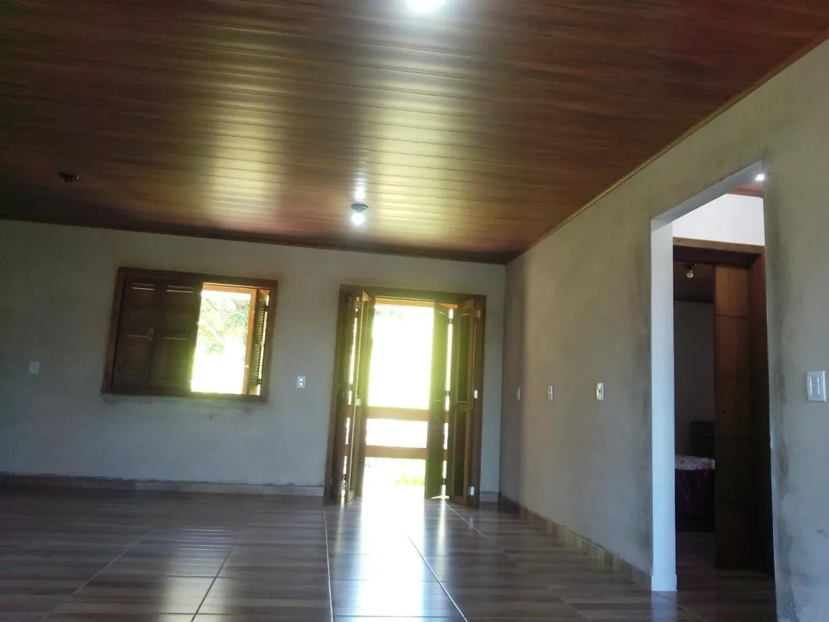 Imagem Chácara para Venda em Santo Antônio da Patrulha / RS no bairro Pinheirinhos