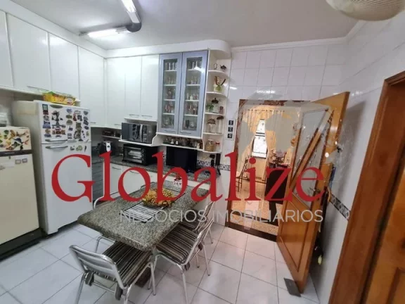 Imagem Casa com piscina, 4 suítes à venda no Embaré - Santos R$ 1.850.000,00