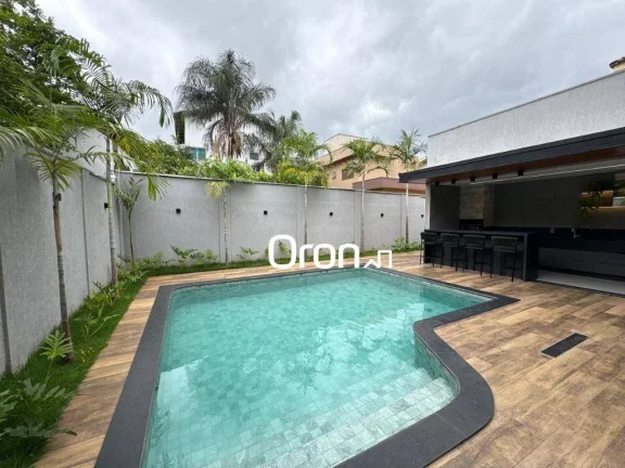 Imagem Sobrado mobiliado com 3 dormitórios à venda, 286 m² por R$ 3.990.000 - Jardins Madri - Goiânia/GO