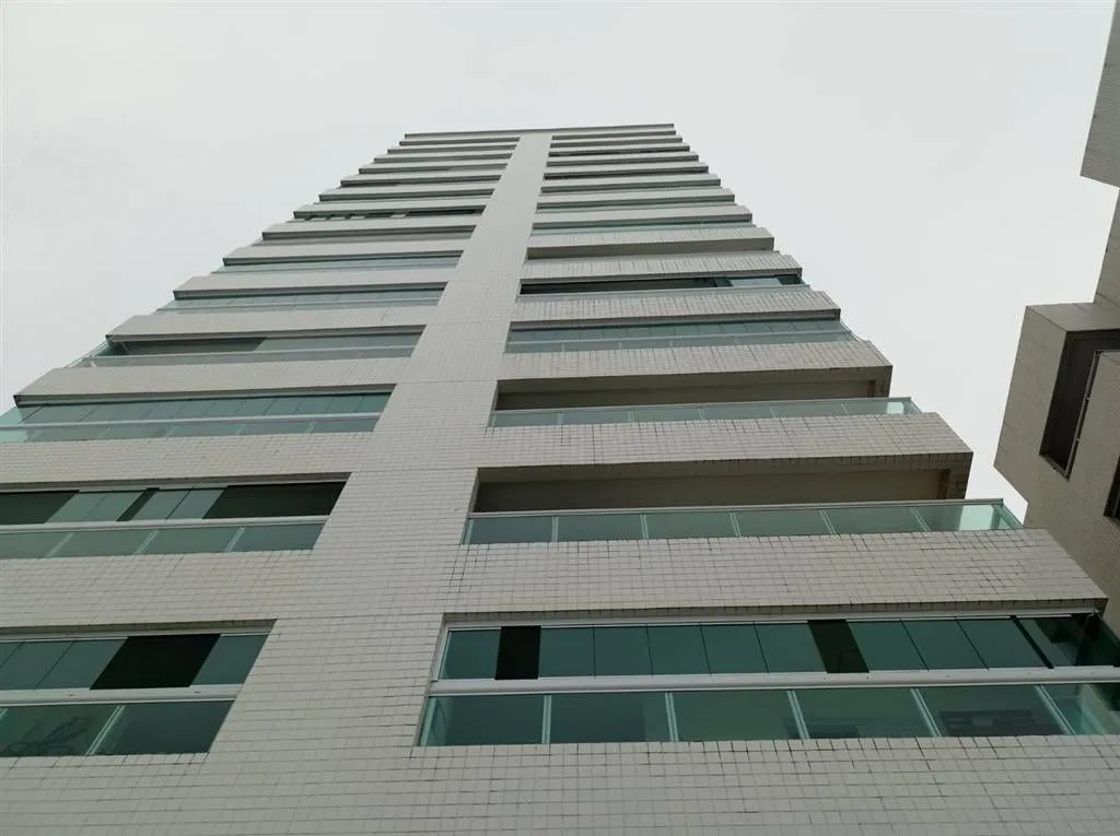 Imagem APARTAMENTO PREDIO FRENTE MAR 2 QUARTOS 1 SUITE COM LAZER