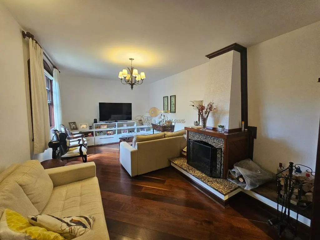Imagem Casa em Condomínio para Venda em Teresópolis / RJ no bairro Várzea