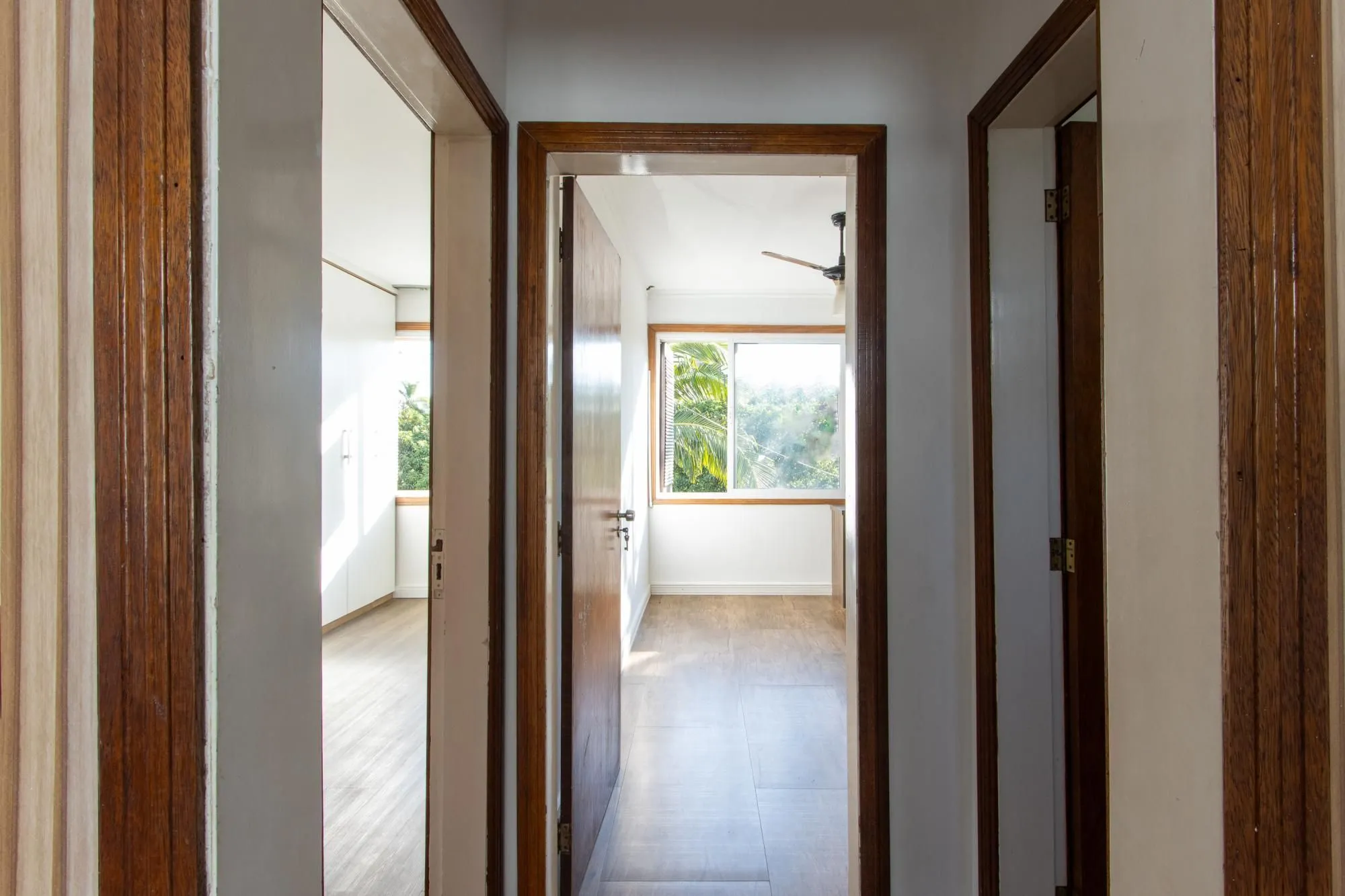 Imagem Apartamento com 2 dormitórios com 74m² e 1 vaga e no Menino Deus