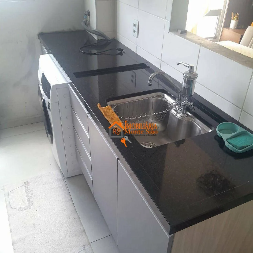 Imagem Apartamento com 2 dormitórios à venda, 45 m² por R$ 270.000 - Água Chata - Guarulhos/SP