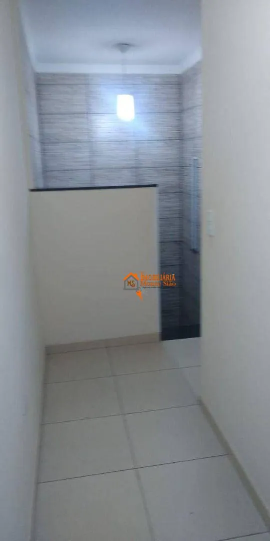 Imagem Sobrado 4 Dormitórios com 2 Suítes, Varanda e 2 Vagas - Guarulhos