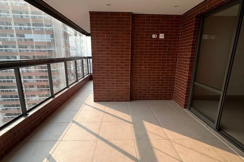 Imagem APARTAMENTO COM 145,00 m² - GUILHERMINA - PRAIA GRANDE SP
