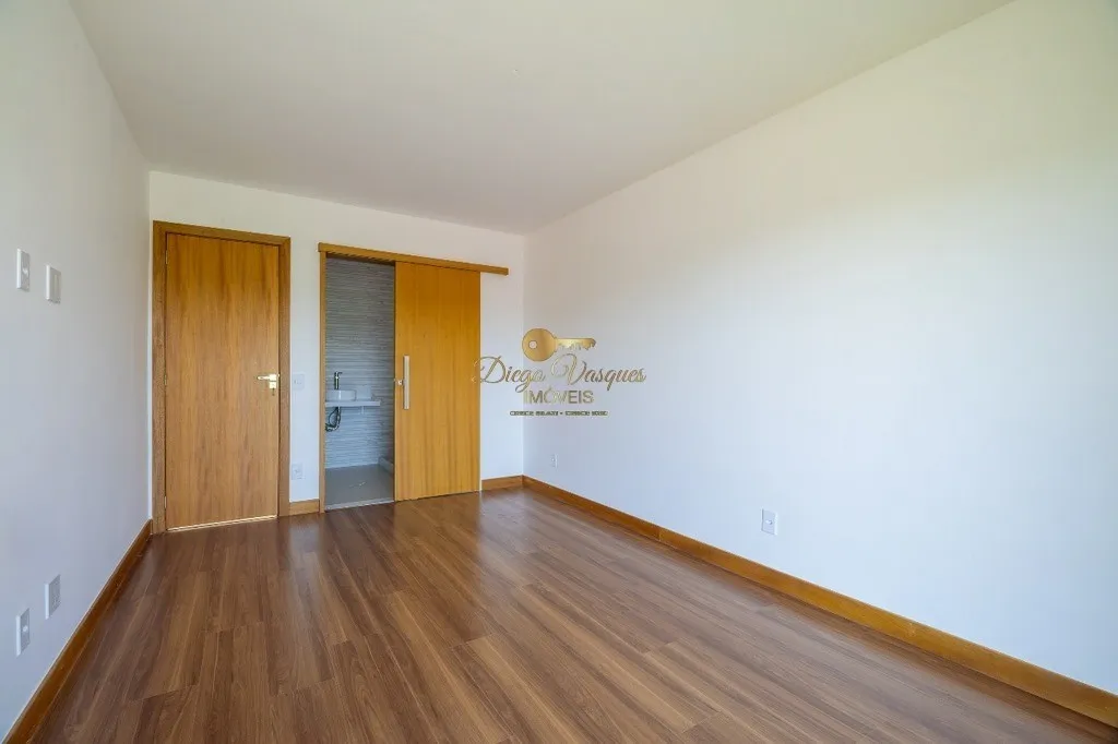 Imagem Casa em Condomínio para Venda em Teresópolis / RJ no bairro Tijuca