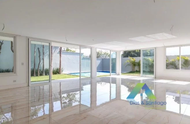 Foto do imóvel Casa com 4 suítes em condomínio, 750 m² - Campo Belo