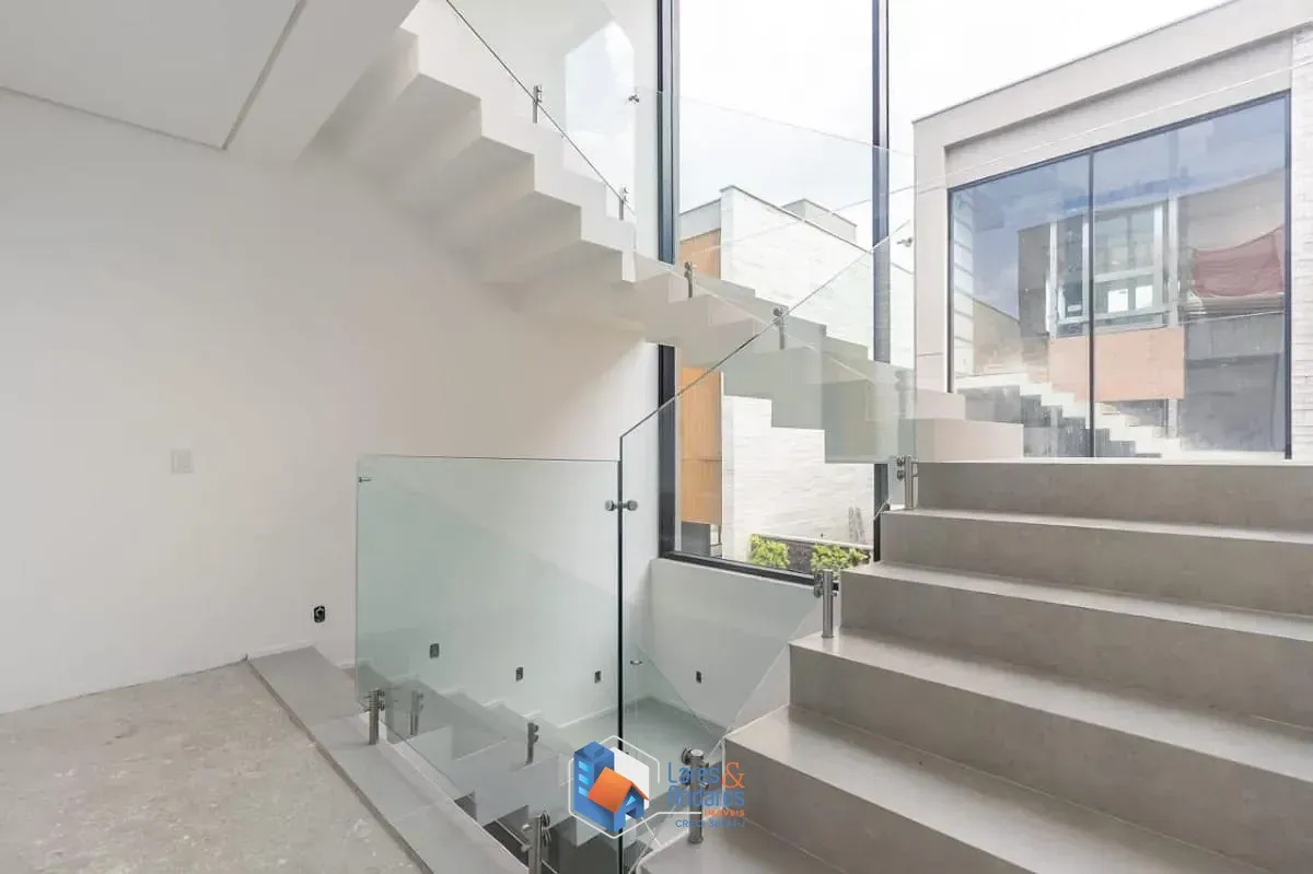 Imagem Casa em condomínio para venda em Brooklin com 3 quartos, sendo 3 suítes, 620m²