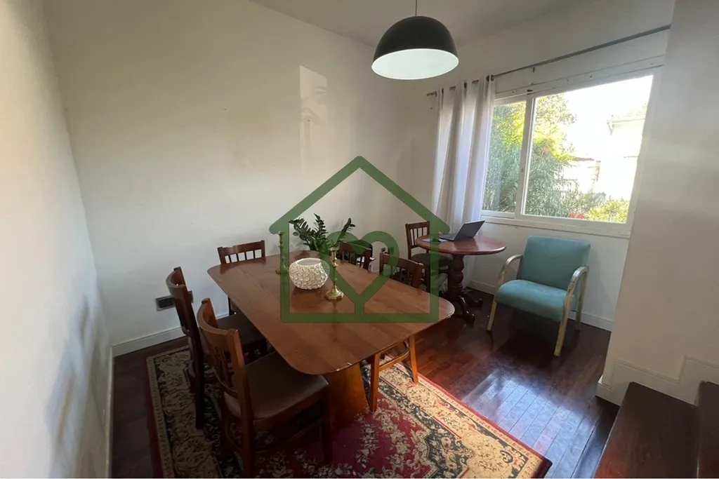 Imagem **Descubra sua Próxima Casa em Petrópolis, Região Sul do Brasil!**

Se você está à procura de ...