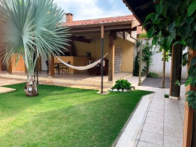 Imagem Casa à venda 3 Quartos, 2 Suites, 5 Vagas, 720M², Jardim Residencial Doutor Lessa, Pindamonhangaba - SP
