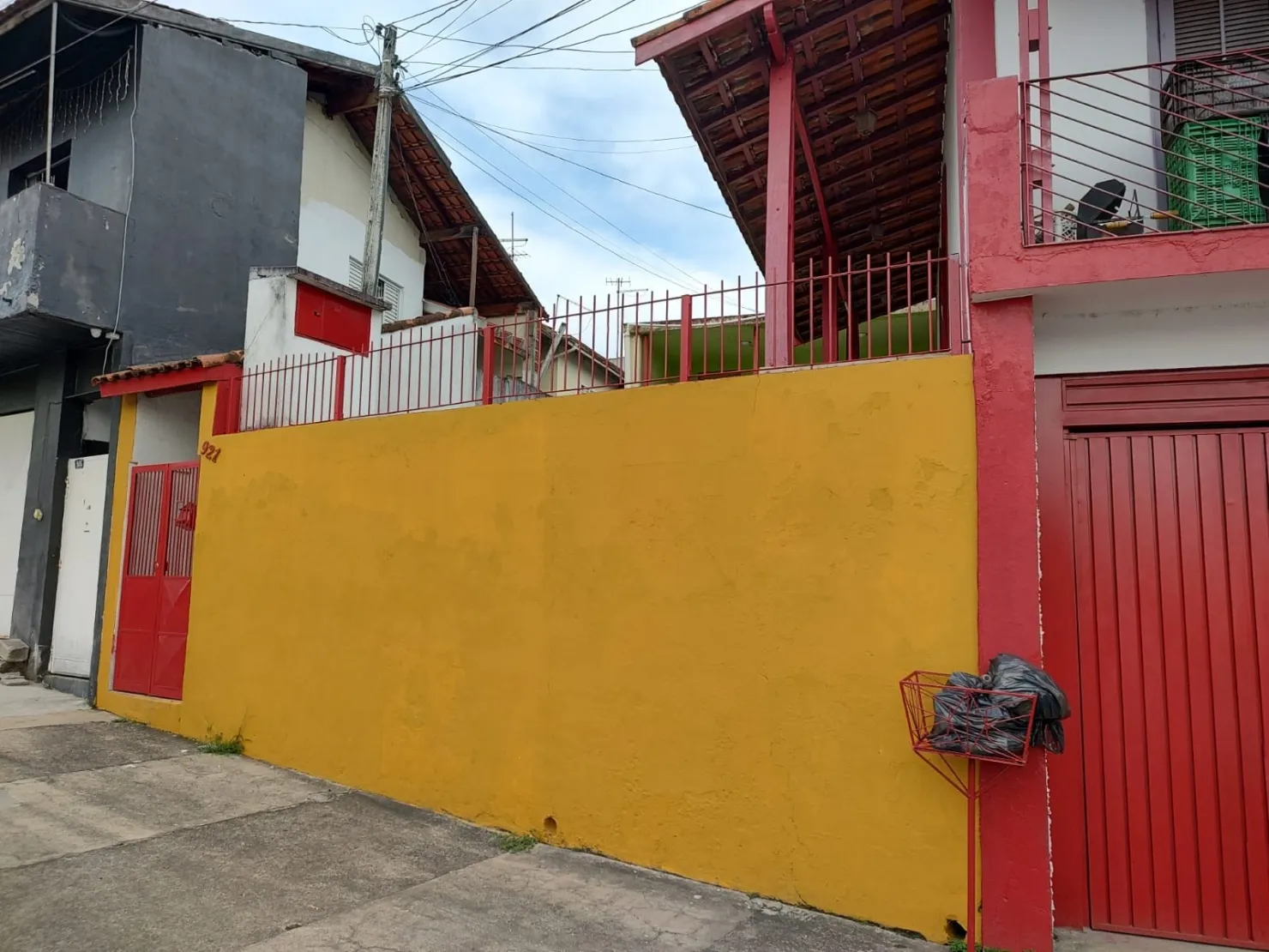 Imagem Casa à venda 1 Quarto, 1 Vaga, 340M², Maria Áurea, Pindamonhangaba - SP