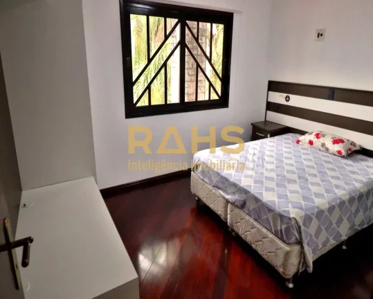 Imagem Ótima casa averbada e semi mobiliada localizada no bairro Costa e Silva, próximo a Marquês de Oli...