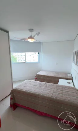Imagem Apto. Alto Padrão em Coqueiros, Frente Mar com 4 Suítes e 300m² Privativos