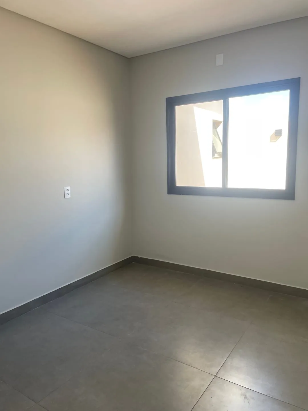 Imagem Casa à venda 3 Quartos, 1 Suite, 2 Vagas, 175M², Loteamento Residencial e Comercial Flamboyant, Pindamonhangaba - SP