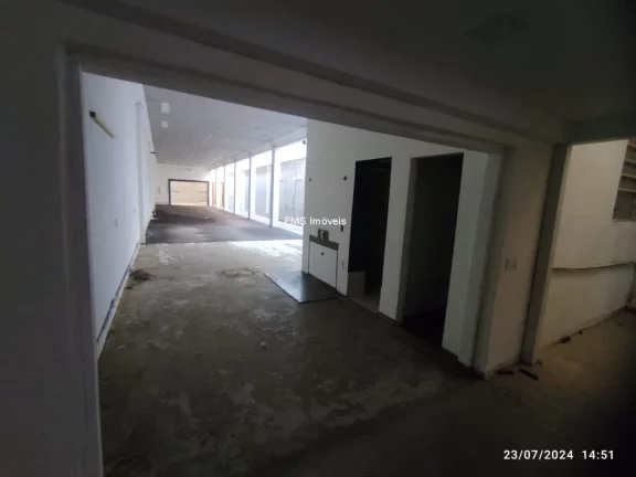 Imagem Loja com 235m² para locação em Pinheiros.