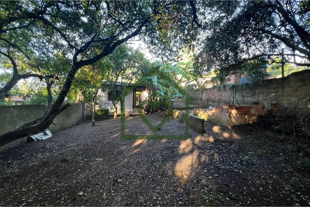 Imagem Descubra a oportunidade única de investir em um espetacular terreno desocupado na vibrante cidade d...
