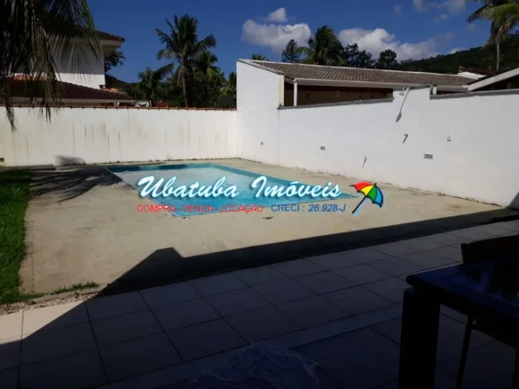 Imagem Linda casa em condomínio Fechado