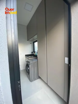 Imagem Casa em Condomínio à Venda em Ribeirão Preto-SP - 3 Quartos, 3 Suítes, 2 Salas, 4 Banheiros e 4 Vagas de Garagem