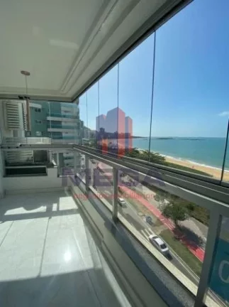 Imagem Lindo apto na Av Gil Veloso, sol da manhã, de frente p o mar da Praia da Costa. Com 250m2,Sendo 4 q...