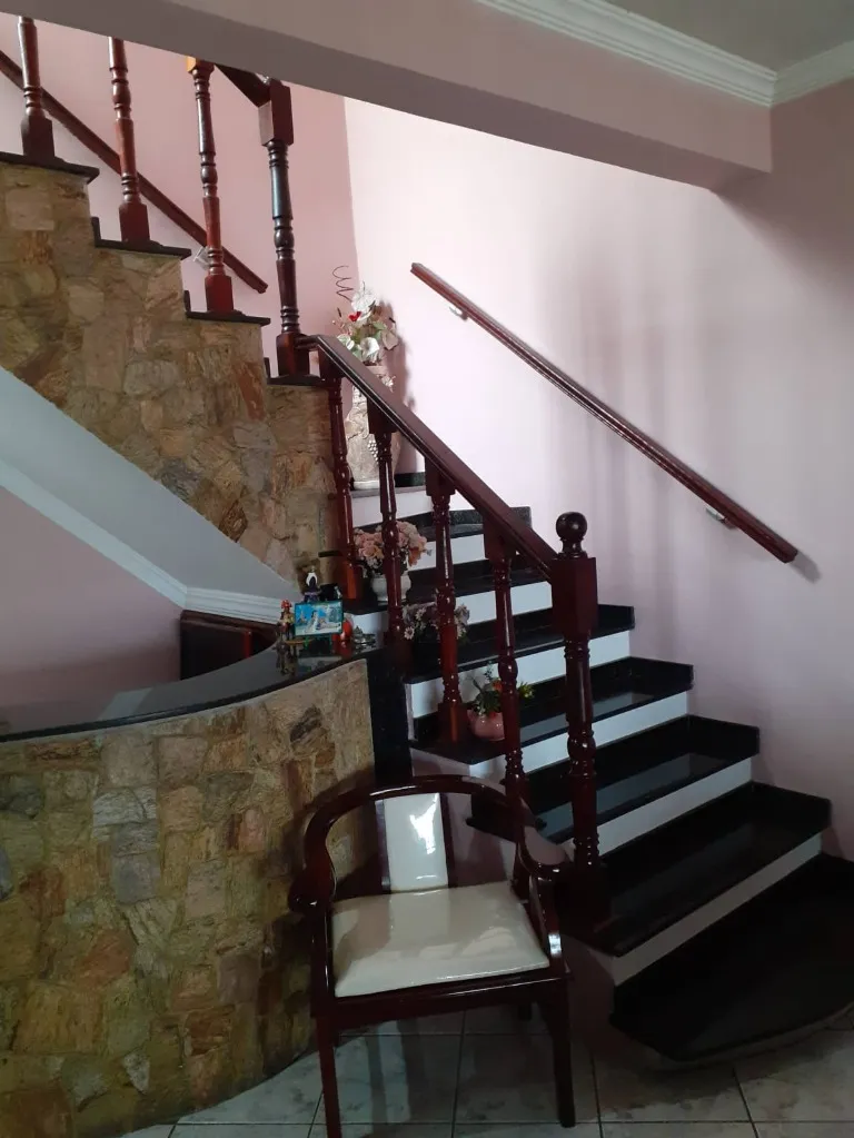 Imagem Sobrado à venda em Parque Oratório Santo André SP, casa 4 dormitórios com suíte em Santo André, casa 4 quartos em Santo André SP, casa no Abc Paulista