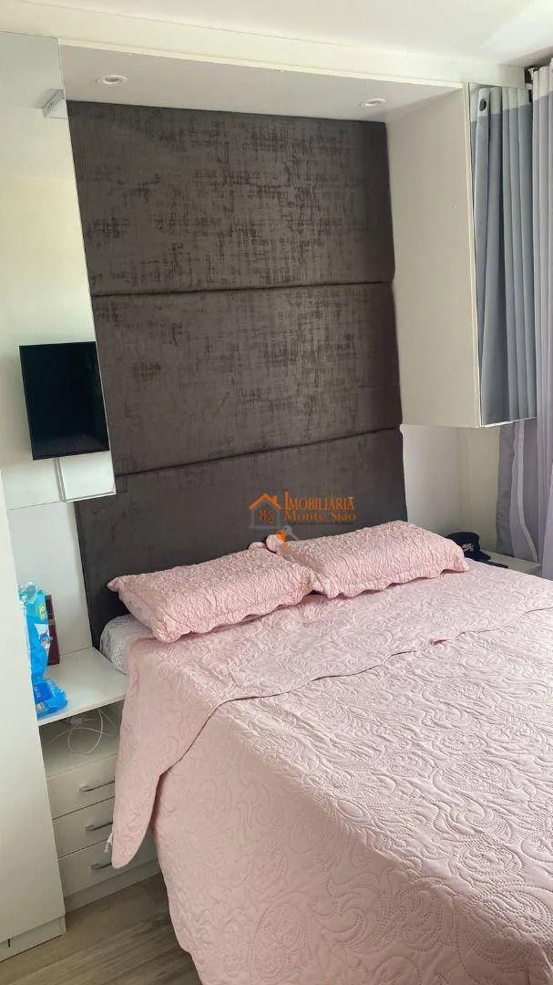 Imagem Apartamento com 2 dormitórios à venda, 38 m² por R$ 240.000,00 - Jardim Nova Cidade - Guarulhos/SP