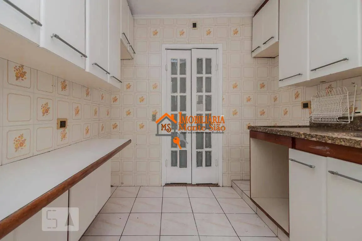 Imagem Apartamento com 3 dormitórios à venda, 70 m² por R$ 330.000,00 - Vila Rosália - Guarulhos/SP